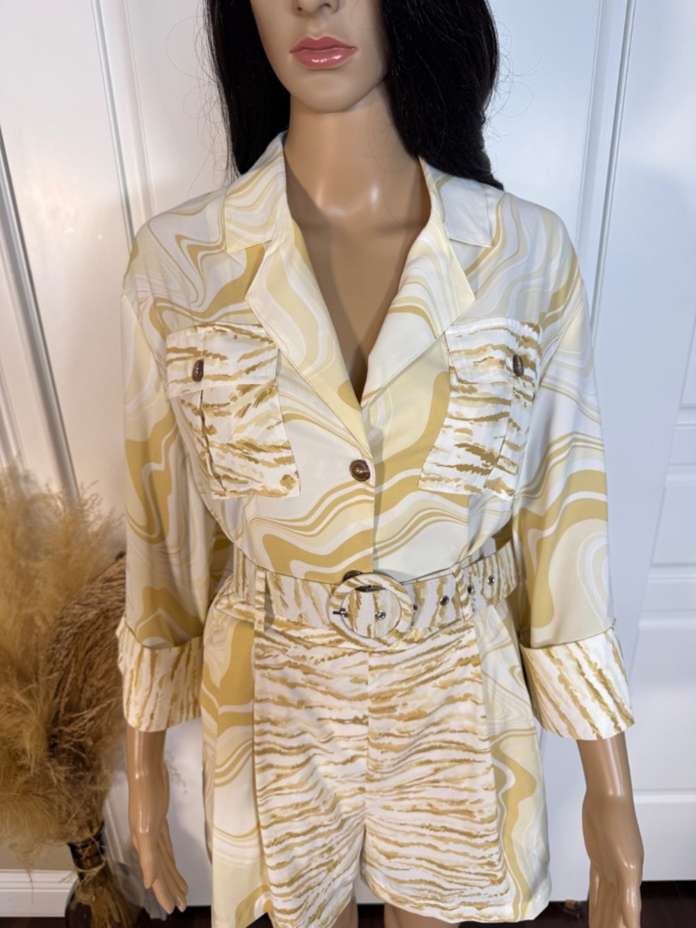 MUSTARD ANIMAL PRINT AND ABSTRACT COORD TWO PIECE SET SIZE LARGE - NWT - Picture 7 of 17